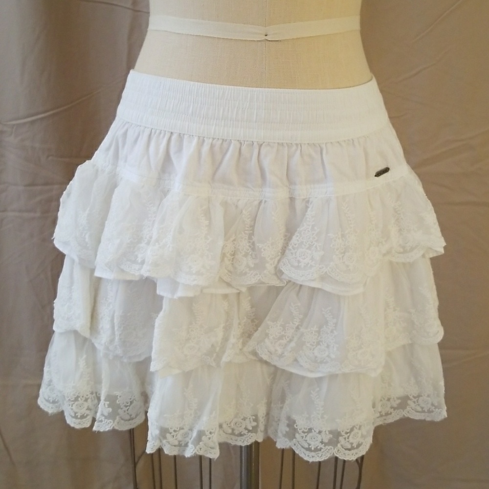 Hollister Lace 3-Tiered Mini Skirt
